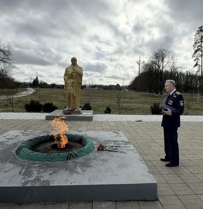 438A2F3C-D64B-4CF4-93DD-495C62962501