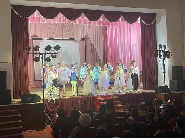 PHOTO-2025-12-01-10-12-48 (1)